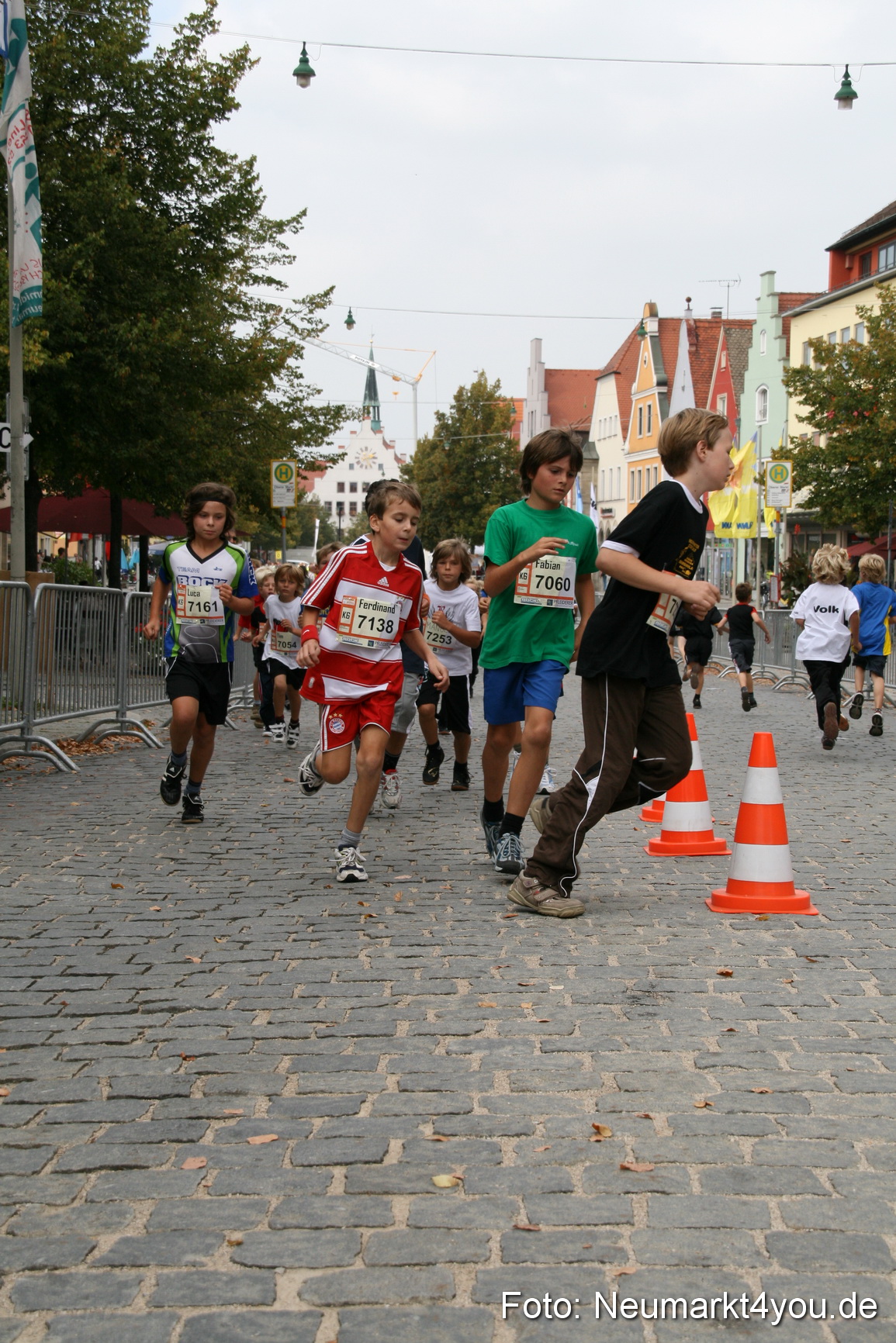 0149 Stadtlauf Neumarkt Bambinilaeufe 200909
